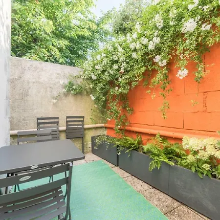 Apartment Les De Charly-le Jardin Saint Nicolas